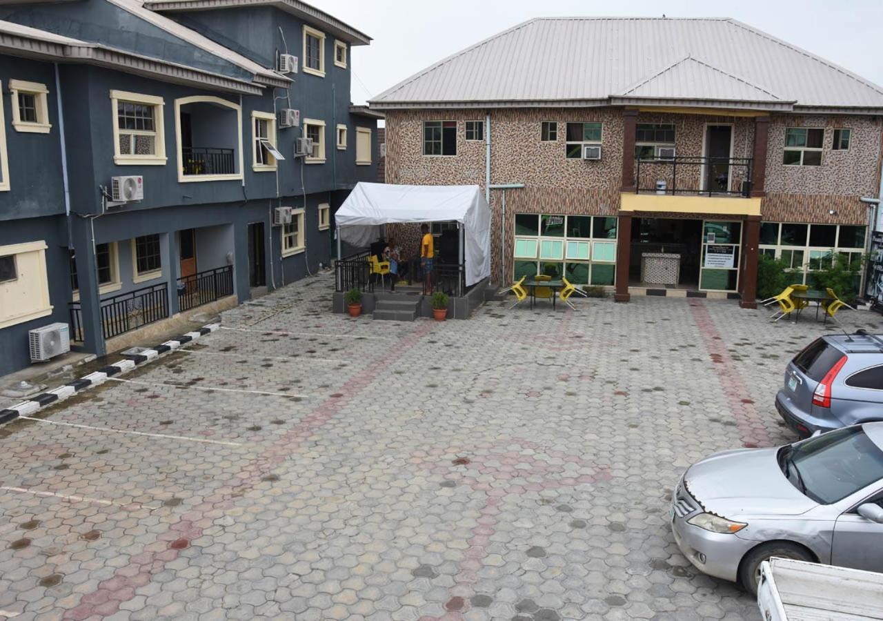 24-7 Electricity Agore Hotels And Suites Ltd Awoyaya Eksteriør bilde