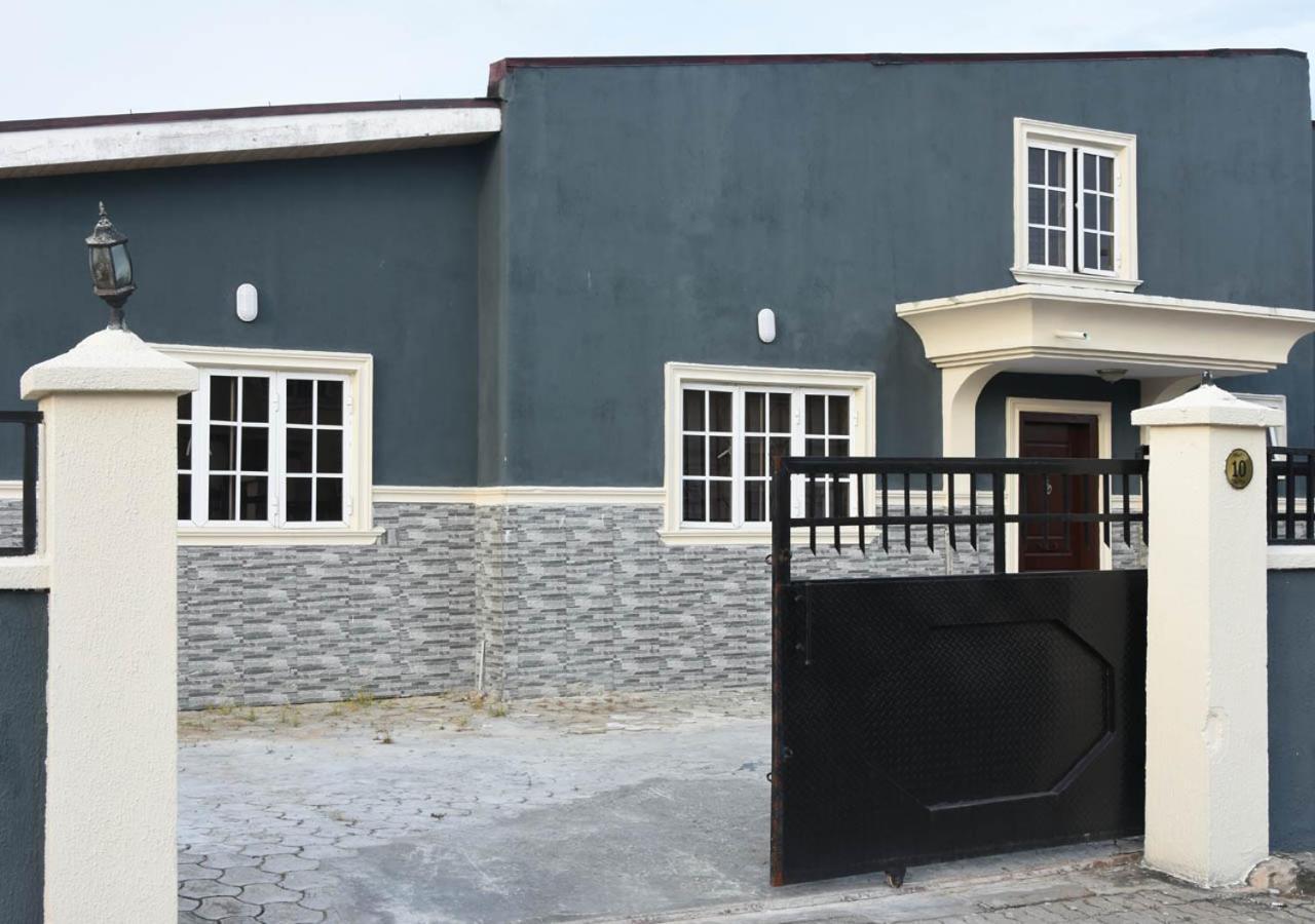 24-7 Electricity Agore Hotels And Suites Ltd Awoyaya Eksteriør bilde