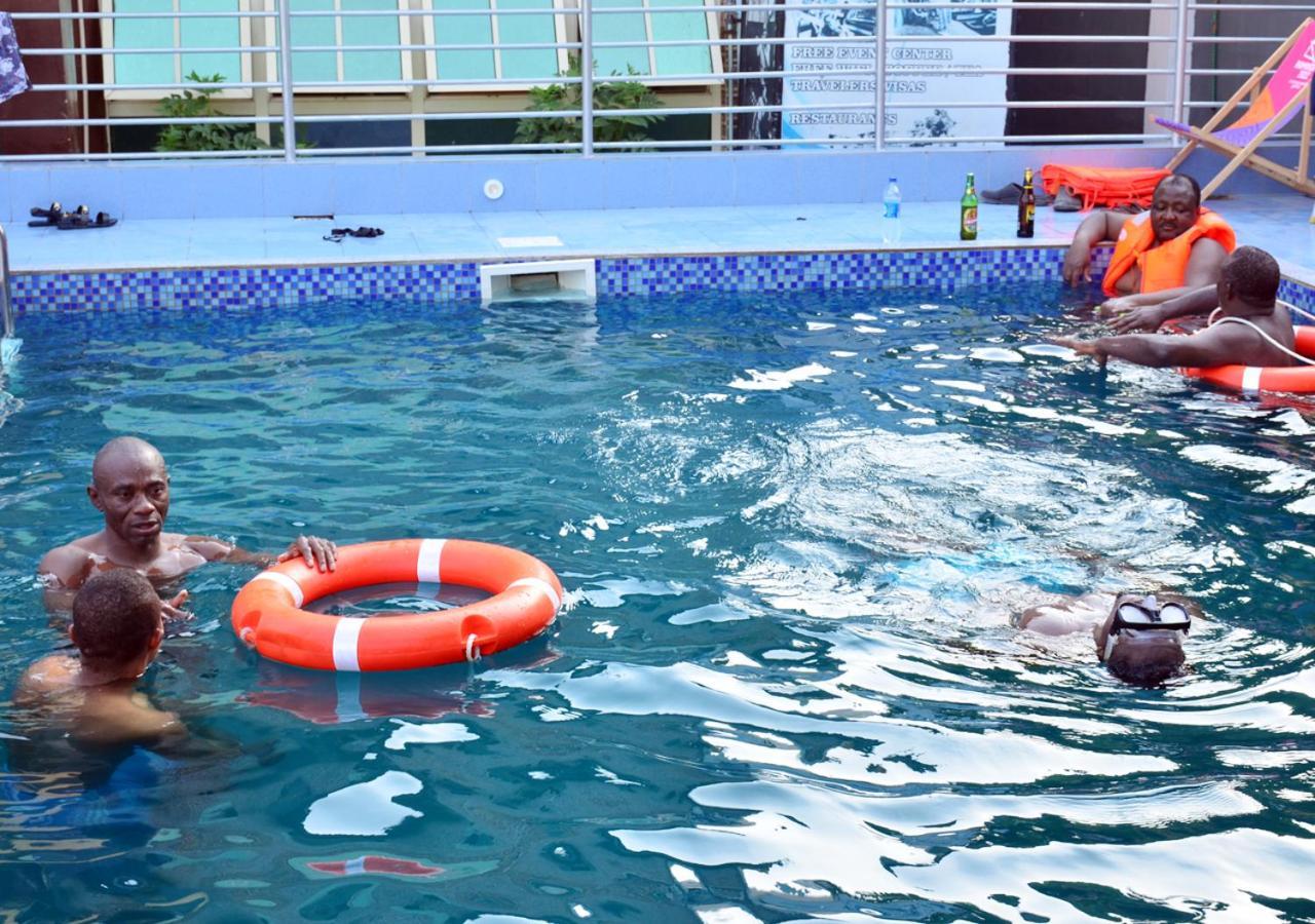 24-7 Electricity Agore Hotels And Suites Ltd Awoyaya Eksteriør bilde