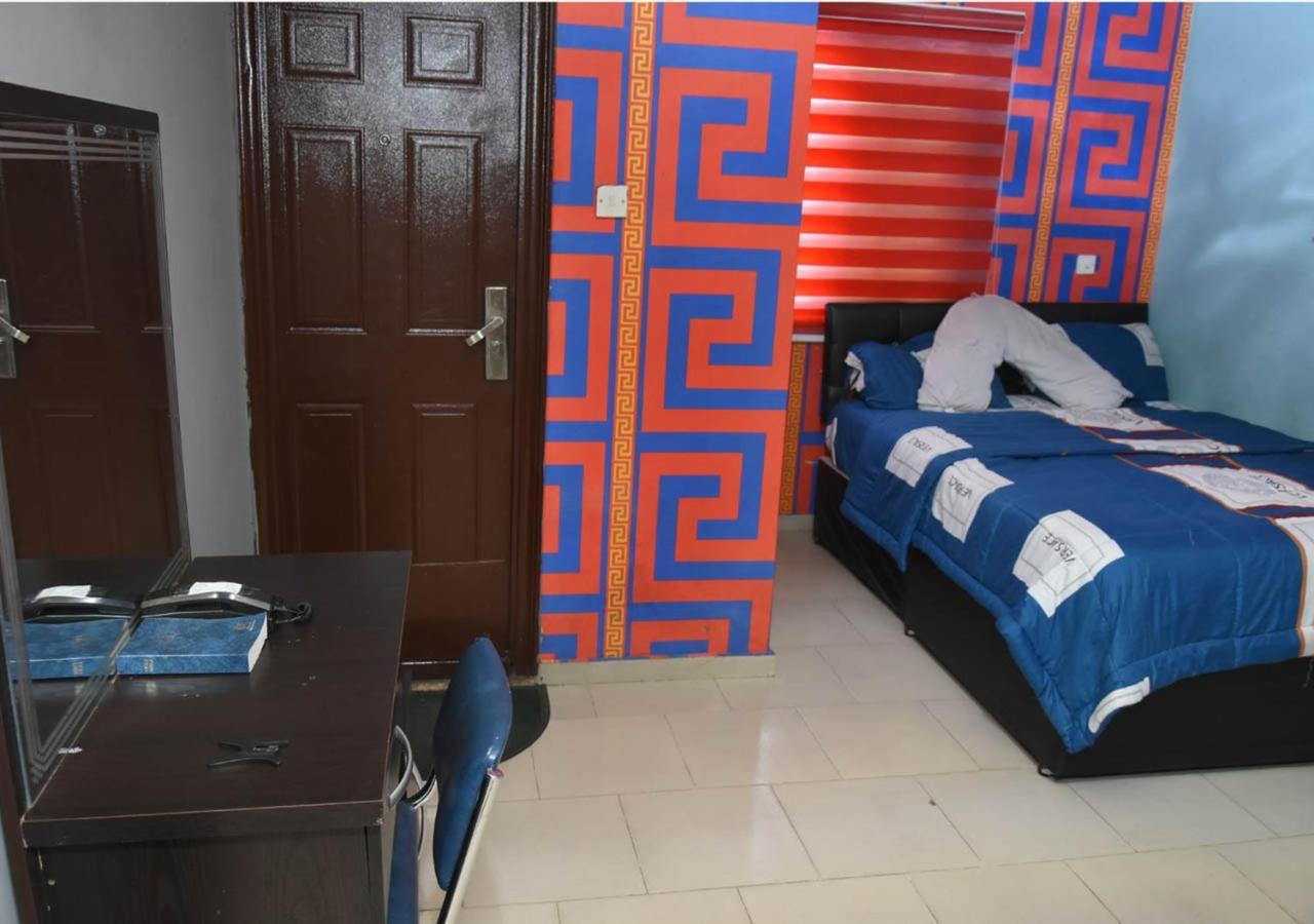 24-7 Electricity Agore Hotels And Suites Ltd Awoyaya Eksteriør bilde